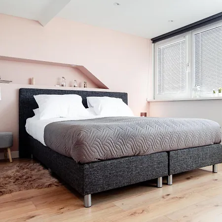 M&m Studio's 1 & 2 Appartement *