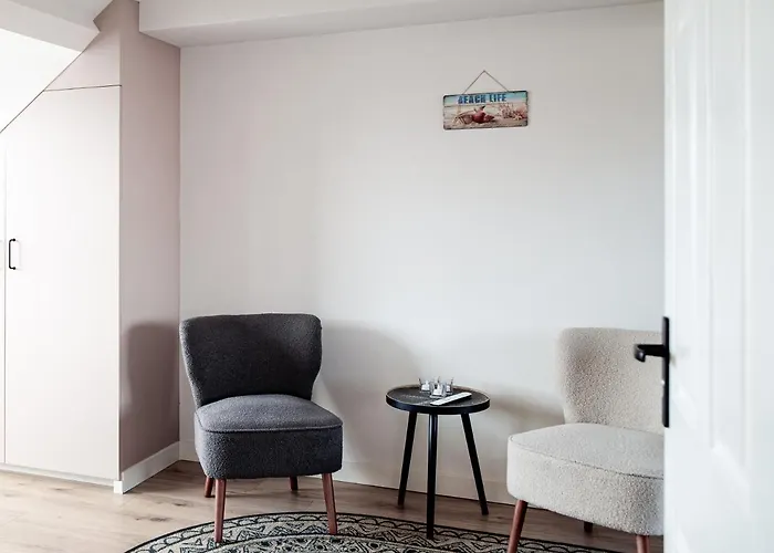 Apartment M&m Studio's 1 & 2 *